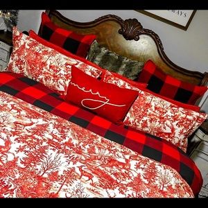 Pottery Barn Alpine Toile King Duvet Cover